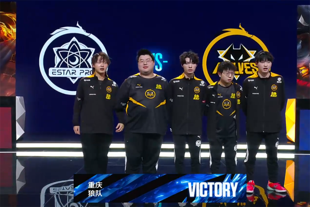 更加激烈 更加激烈