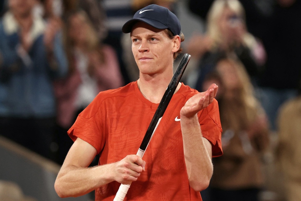 的防守和精 的防守和精