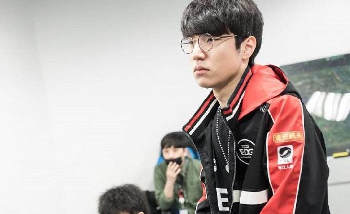 诺丁汉森林 诺丁汉森林