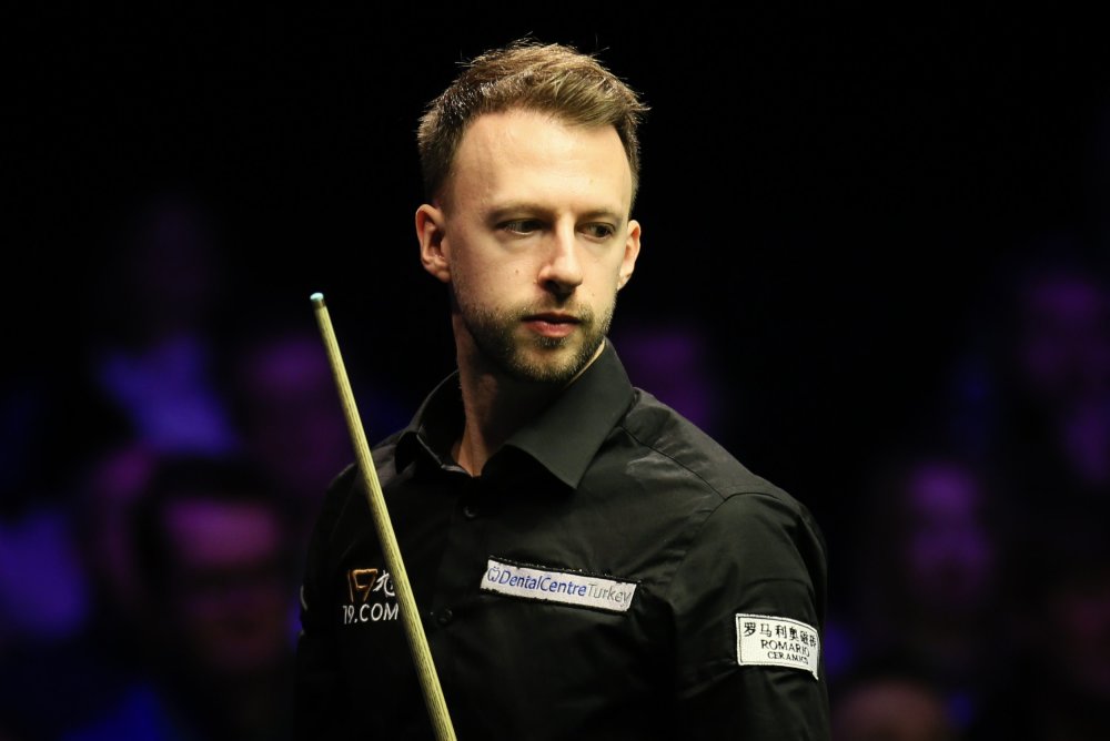 场中日足球 场中日足球